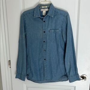 L.O.G.G Blue Denim Polka Dot Button-Up Shirt. SZ S Front Pocket Comfort & Style